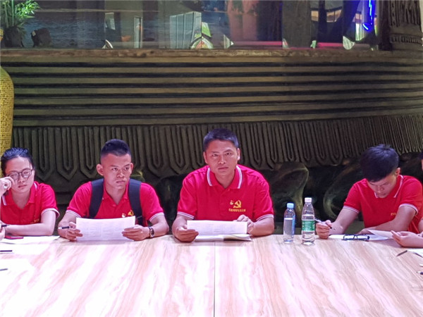 1、交通学院学生党支部书记蔡旭讲话.jpg