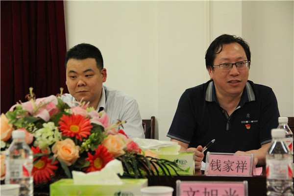 3、南宁轨道交通集团运营分公司调度中心党支部钱家祥书记讲话.jpg