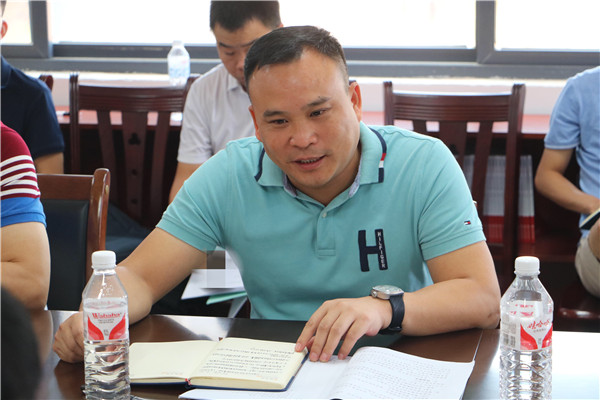 1、南宁学院副校长龚击讲话.jpg