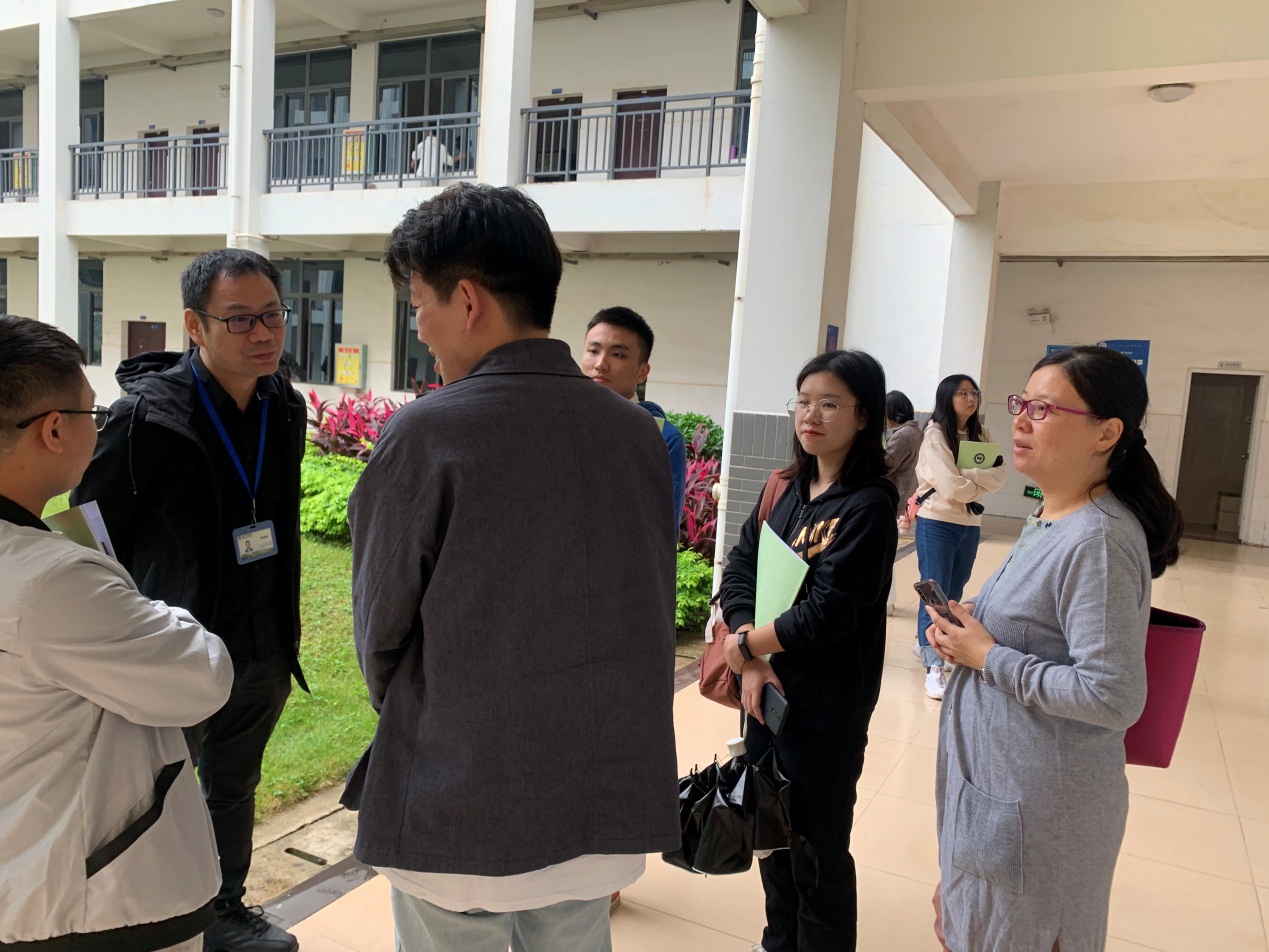 说明: E:\8.2021届毕业设计（论文）材料\新闻稿\动员会照片\IMG_4653.JPG